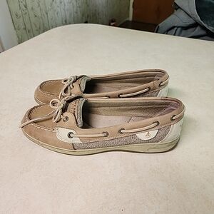 Sperry Women's Tan and Cream Flats
